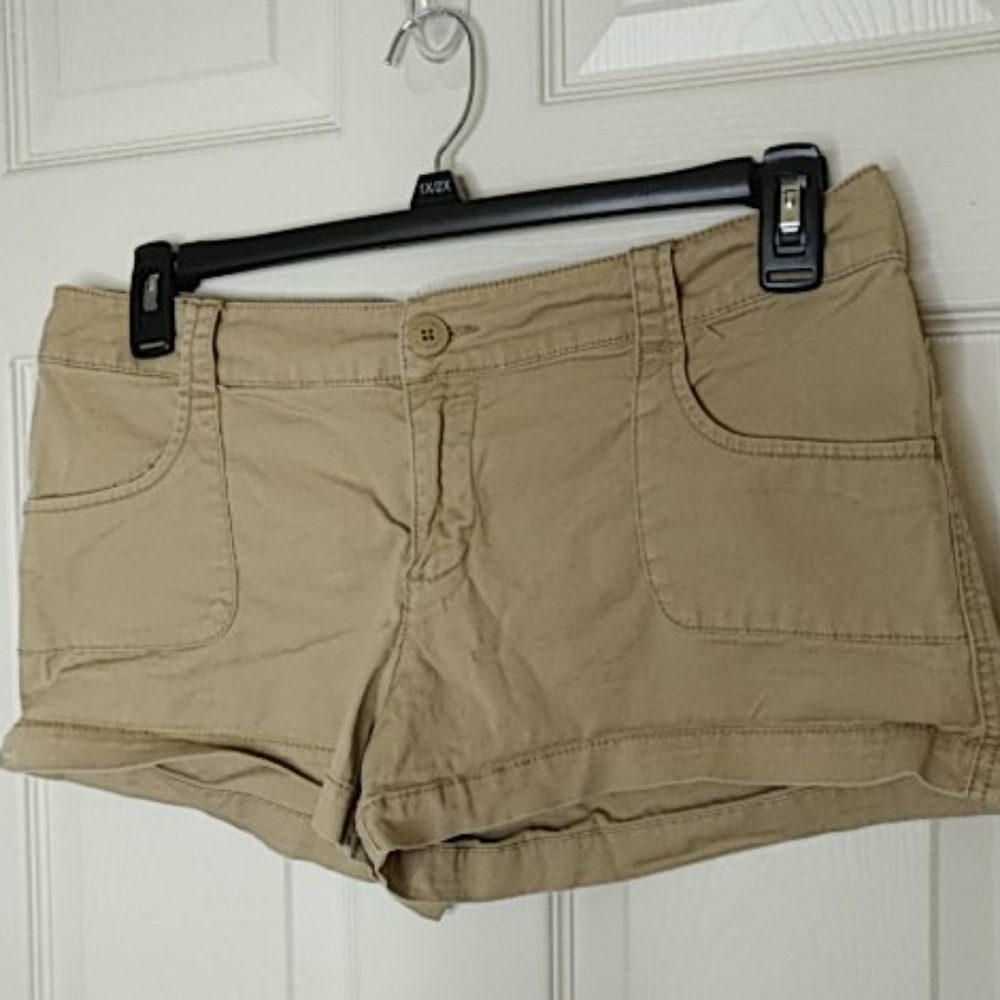 Mossimo Supply Co. Cargo Cuffed Stretch Shorts 13